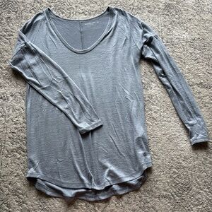 ⭐️ A& F blue/grey legging long sleeve tee